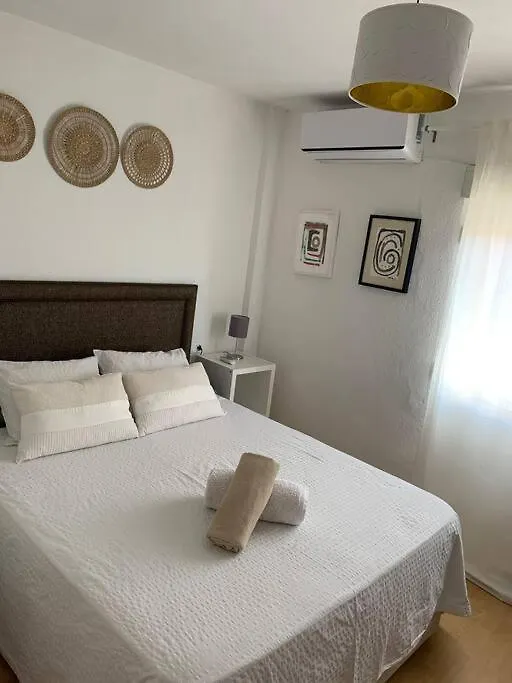 Harmony Room Malaga Piso Compartido 0*,
